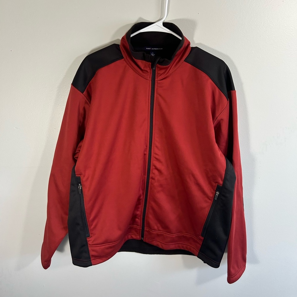 Port Authority Windbreaker-style Jacket 〰️ Men’s Large 〰️ Red/Black
